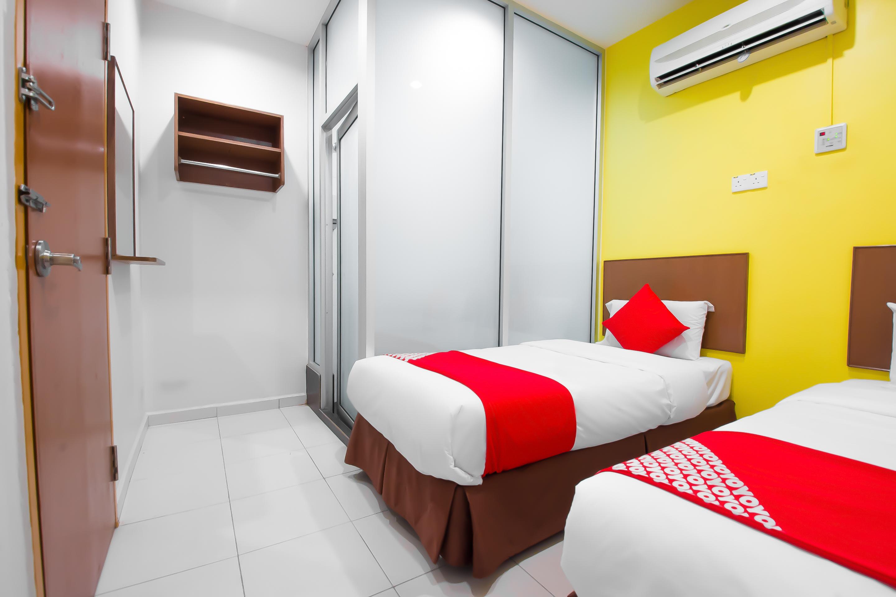 Oyo 582 Hotel Walk Inn Kampong Pasir Puteh  Eksteriør billede