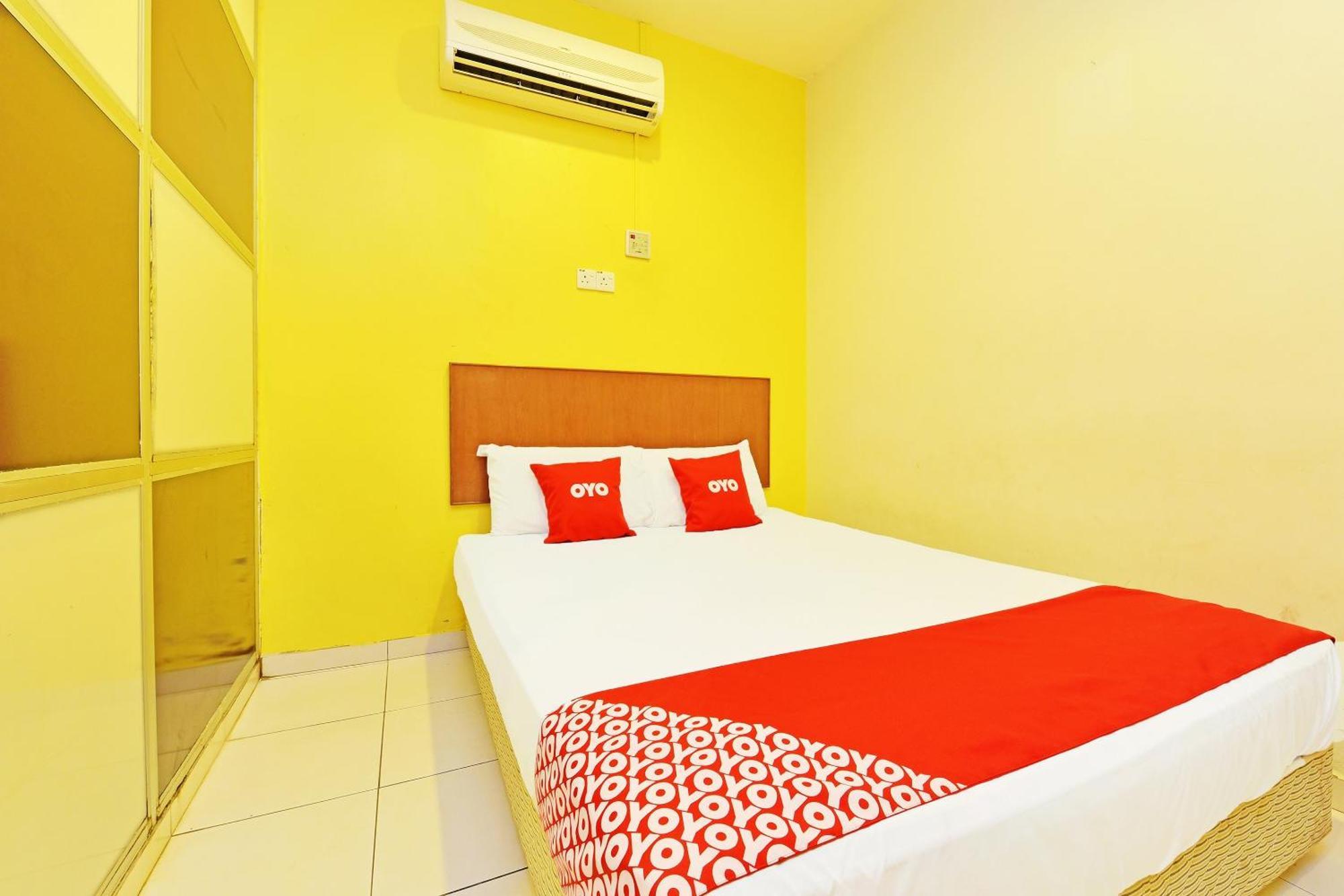 Oyo 582 Hotel Walk Inn Kampong Pasir Puteh  Eksteriør billede