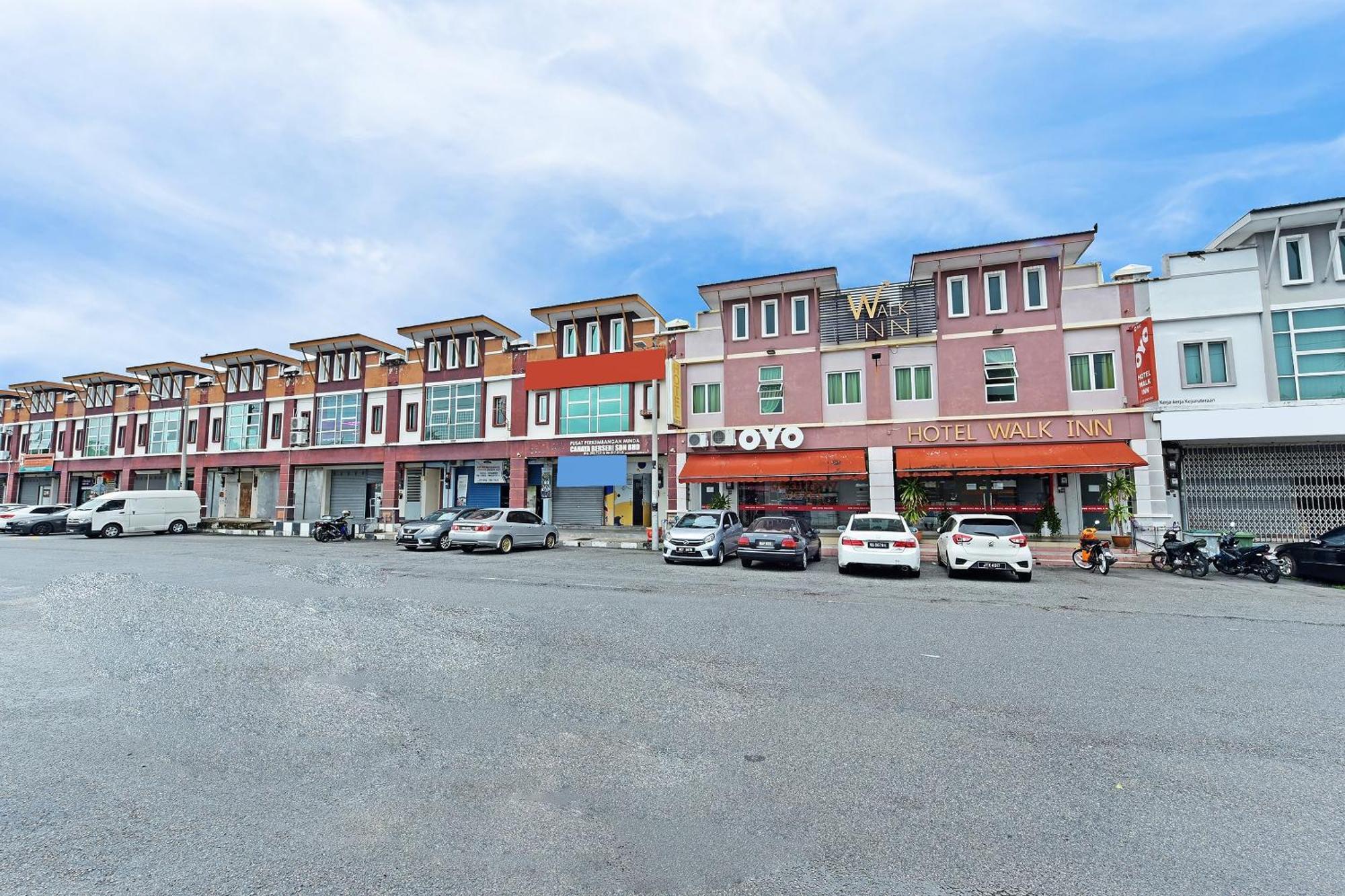 Oyo 582 Hotel Walk Inn Kampong Pasir Puteh  Eksteriør billede