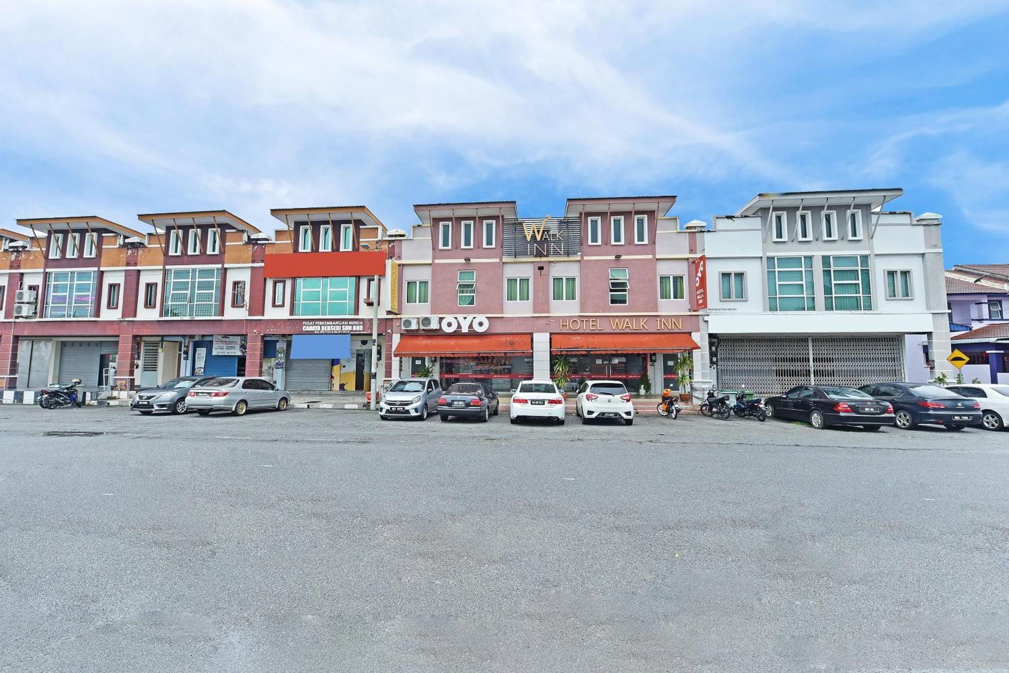 Oyo 582 Hotel Walk Inn Kampong Pasir Puteh  Eksteriør billede