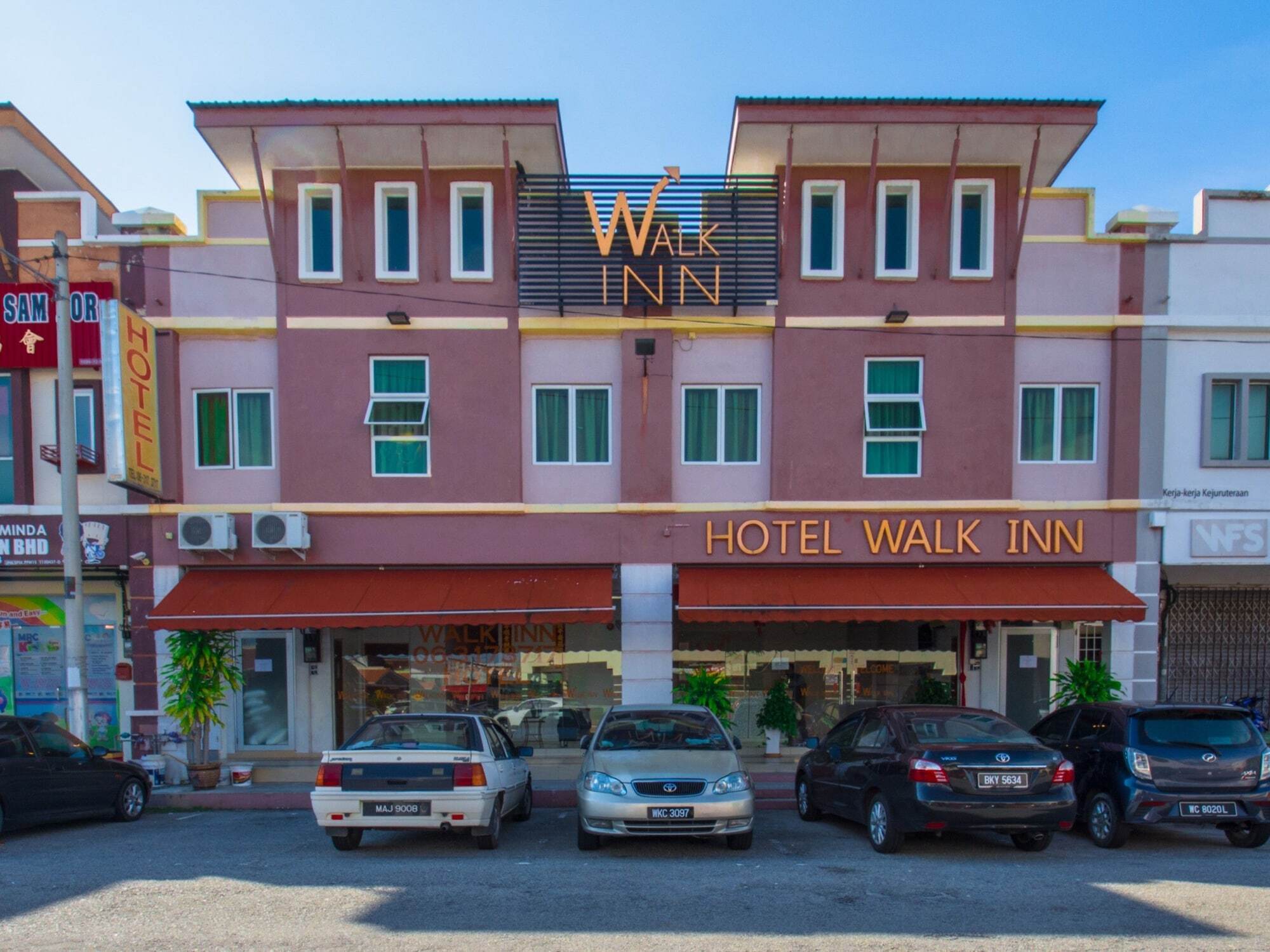 Oyo 582 Hotel Walk Inn Kampong Pasir Puteh  Eksteriør billede